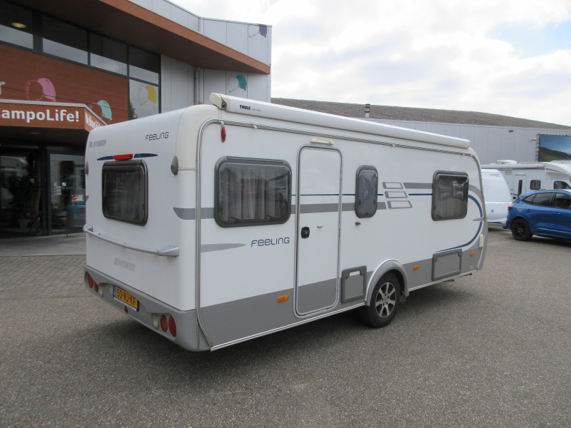 Eriba Feeling 470 CAMAS INDIVIDUALES Y MOVER foto: 15