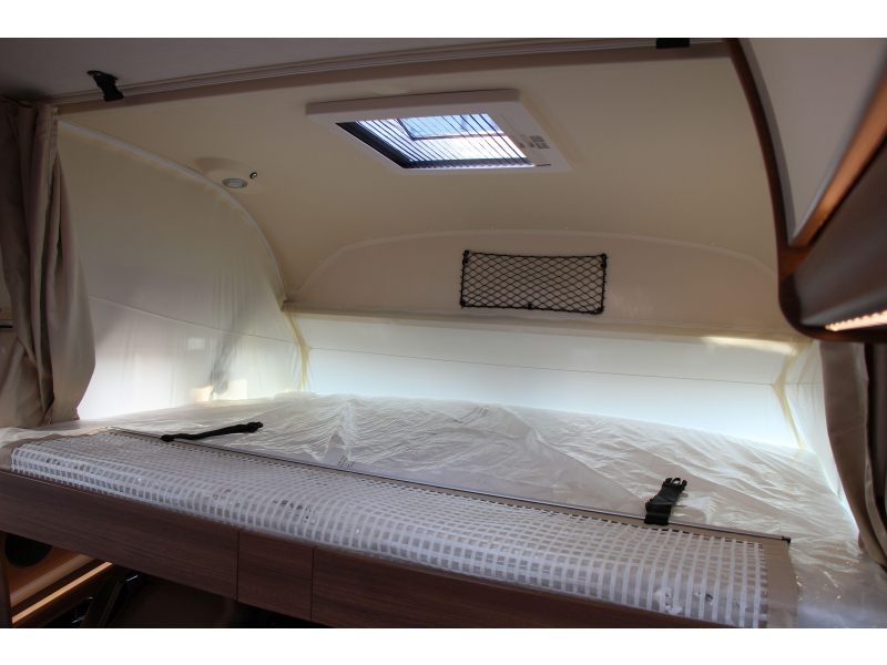 Rapido M96 Queensbed + Hefbed  foto: 43