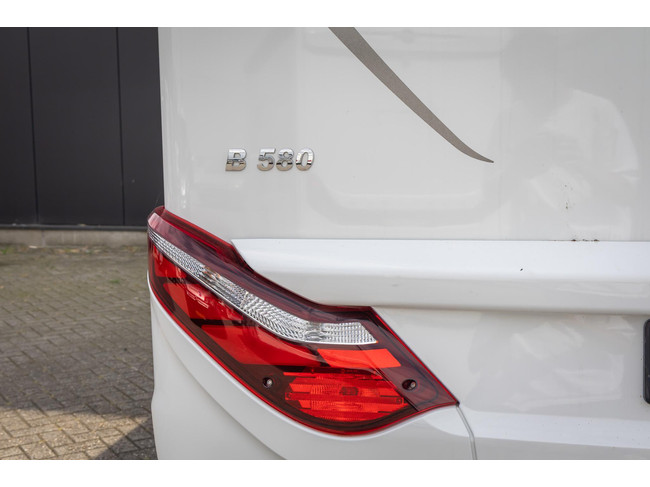 Hymer BMC-T 580 Zeer compleet foto: 6
