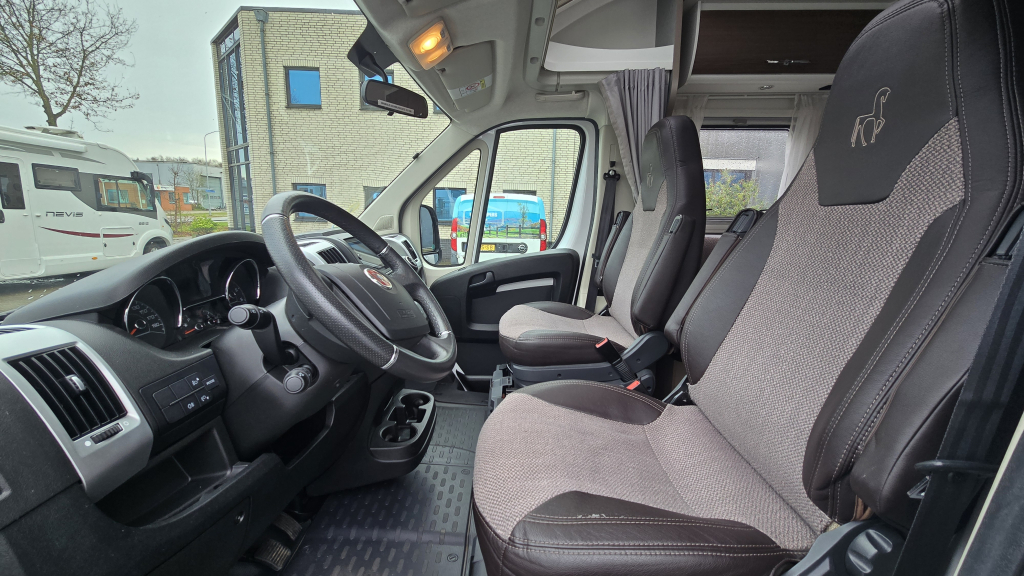 Etrusco T7300 SB (enkele bedden) foto: 7
