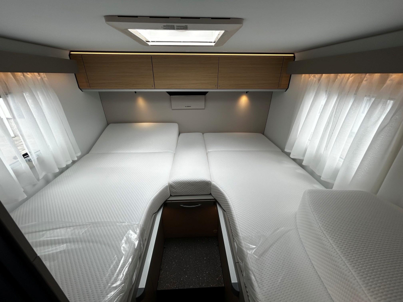 Adria Compact Select DL Grote koelkast, Luifel  foto: 20