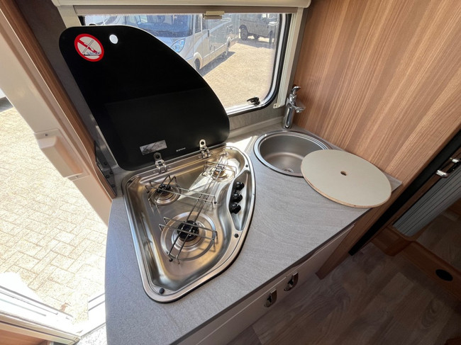Weinsberg Caracompact R57 Carplay Ac Cruise Zonnepaneel Enkele bedden foto: 21