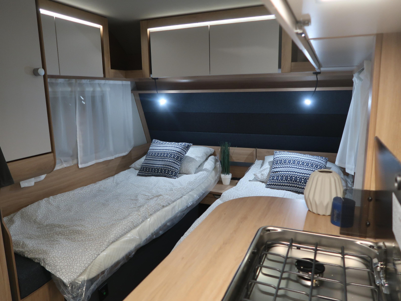 Knaus Sport 500 EU !! BED VAN 210CM LANG !!!  foto: 2