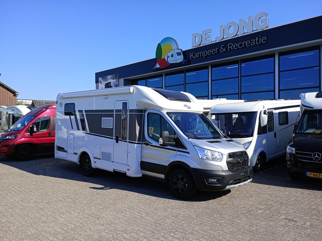 Carado T 338 Edition 26 Ford photo: 2