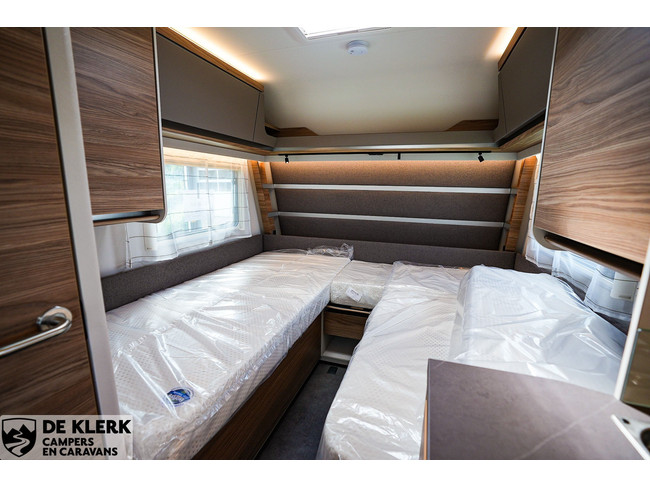 Dethleffs Nomad 460 EL foto: 13