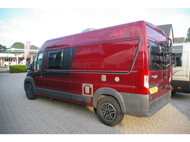 Carthago Malibu 600 DB Automaat, Dwarsbed.  foto: 3