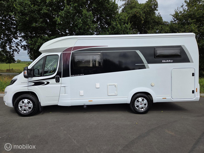 Hobby V65 GE 50 Years 2018 ☆Enkele bedden-51dkm-Euro-6 ☆ foto: 5