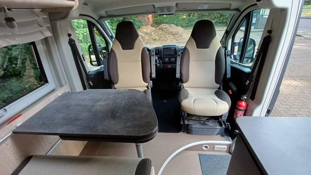 Pössl Summit 600 Plus photo: 3