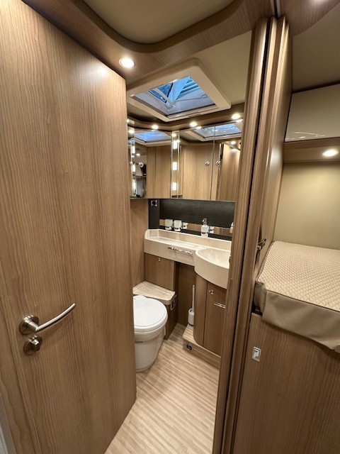 Carthago C-Tourer I 149 LE, automatique, sans lit pavillon ! photo : 11