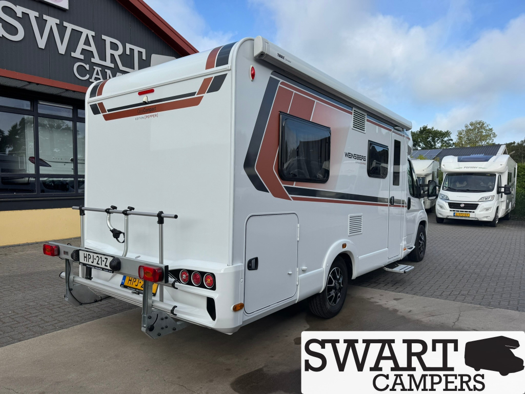 Weinsberg CaraCompact 600 MF Edition [pepper], French bed 140 hp Manual photo: 2
