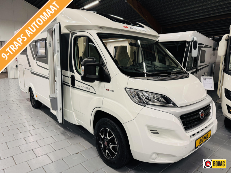 Adria Compact PLUS SC Automaat Queensbed 