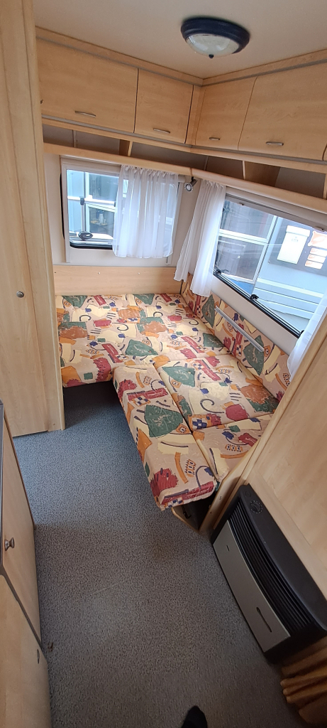 DETHLEFFS Family, Lichtgewicht caravan met voortent foto: 13