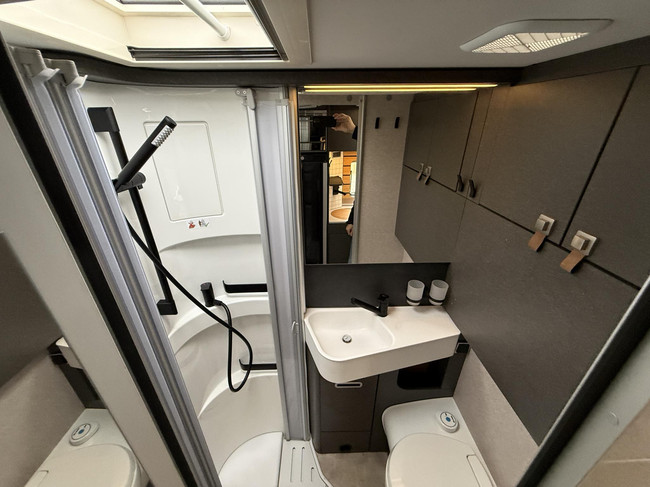 Hymer ML-T 580 4x4 Lithium XL, Luchtvering, Solar Hymer Mlt 580 4x4 foto: 21