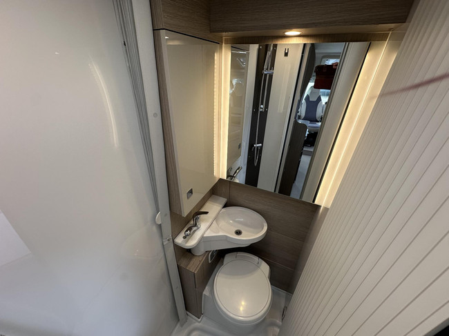 Bürstner Nexxo Van T 569 foto: 19
