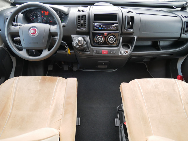 Carado (Hymer) T 448, Lengtebedden, Hefbed, XXL Garage!!! foto: 3