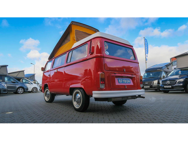 Volkswagen Transporter T2 Westfalia Madrid foto: 18