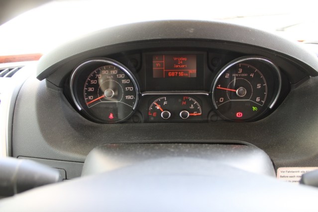 Carthago Chic E Line I 50 Yachting Fiat used 05-2017 automatic transmission Level system (120 photo: 28
