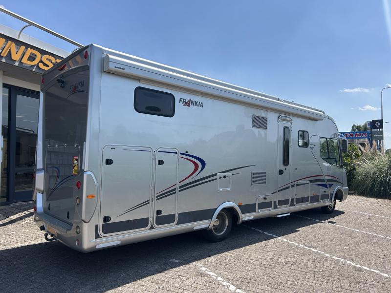 Frankia Luxury Class Full Option  foto: 3