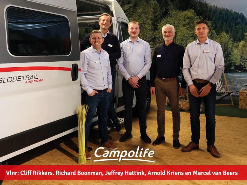 Dethleffs Nomad 470 ER MET VOORTENT ISABELLA  foto: 18