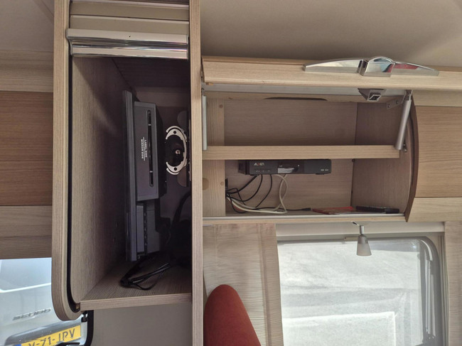 B&uuml;rstner Fiat NEXXO 660 Franz&ouml;sisches Bett, Klimaanlage + Markise 2. Besitzer Foto: 14