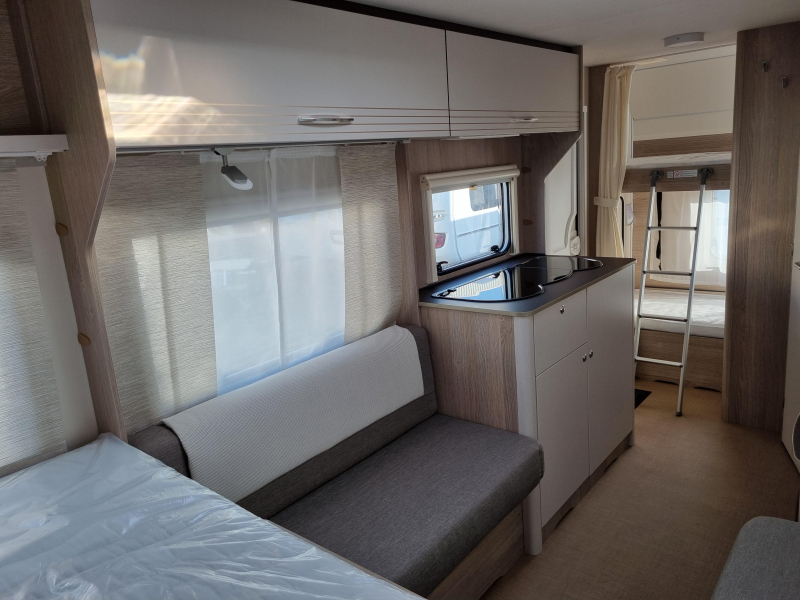 Bürstner Premio Life 490 TK - Gratis mover -  foto: 3