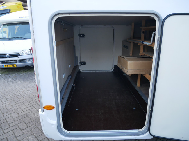 Bürstner Ixeo Time 710 IT, Dwarsbed, Hefbed, XL Garage foto: 20