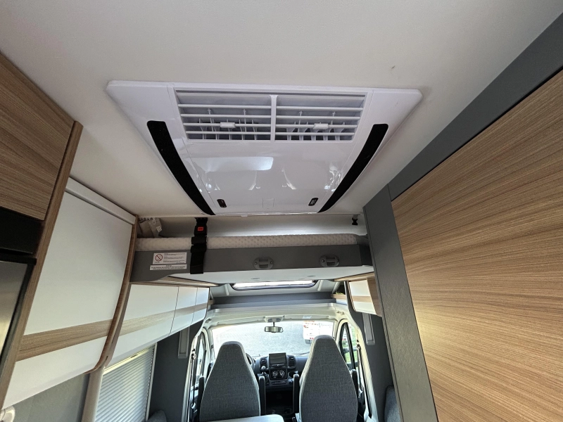 Dethleffs Just 90 T 6812 EB Hefbed + Airco  foto: 18