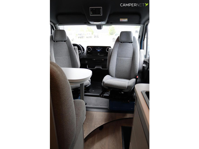 Hymer Free S 600 Blue Evolution 170pk Automaat | Hefdak | 5.93m | Adaptive Cruise | Bearlock | Zonnepanelen | Luifel | Lichtmetalen ve foto: 9