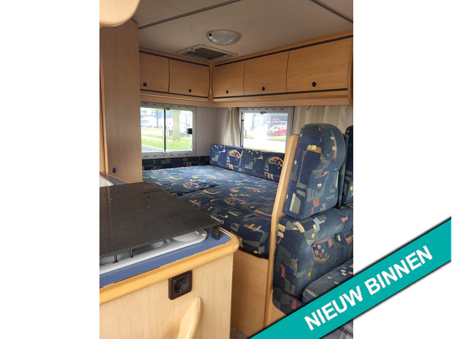Fiat 230 1.9td Chausson 4 persoons foto: 6