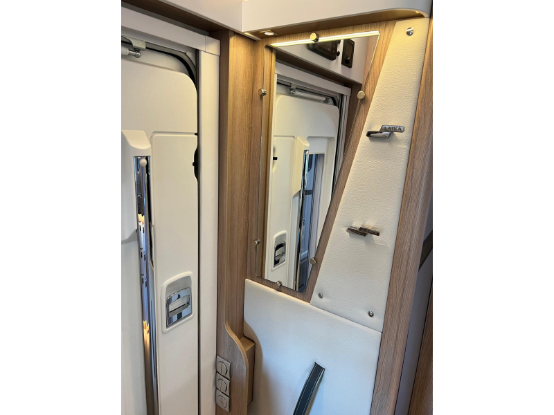 Laika Ecovip H 4109 DS Face 2 Face, Hefbed  foto: 23