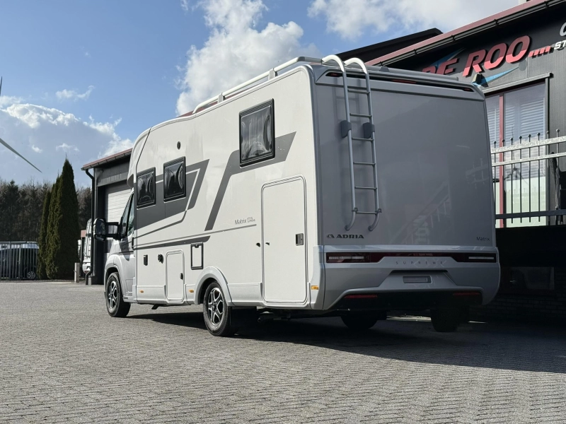 Adria Matrix Supreme 670 DL Automaat - 180PK - 44H  foto: 10