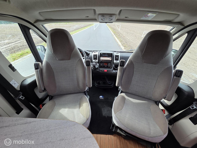 P&ouml;ssl 2WIN Plus Kastenwagen 2017 163PS ☆Euro-6, Klimaanlage, Tempomat☆ Foto: 12