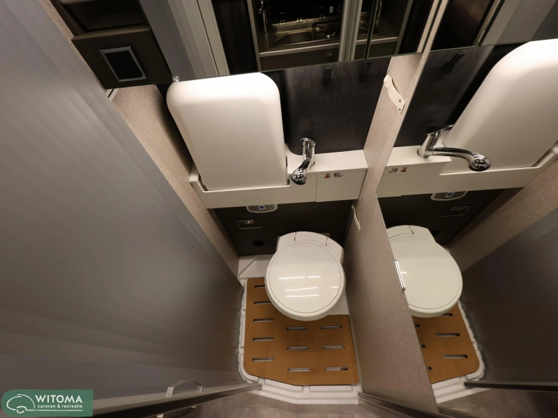 Hymer Grand Canyon 600 180pk FULL OPTIONS nieuw  foto: 15