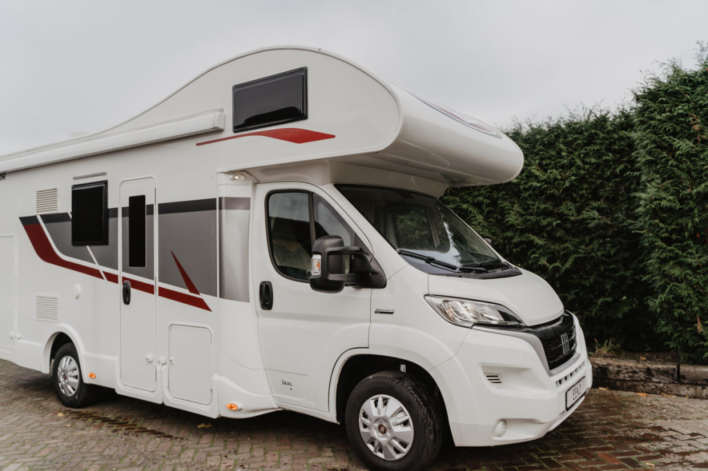 Foto de Rimor Seal 8: 1