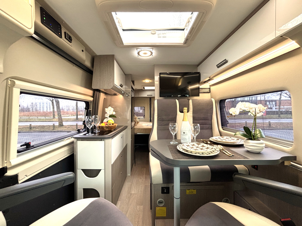 Chausson V594 Roadline QUERBETT FIAT8 LUFTFEDERUNG 5.99M Foto: 17