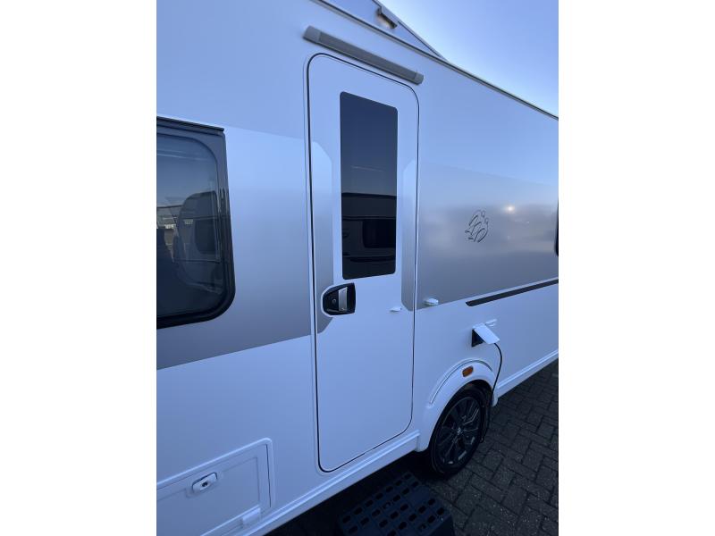 Knaus Sport 450 FU NW. MODEL-GRATIS MOVER  foto: 3