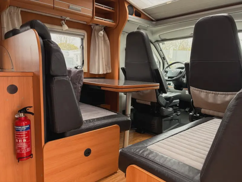 Dethleffs T6501 B Automaat  foto: 8