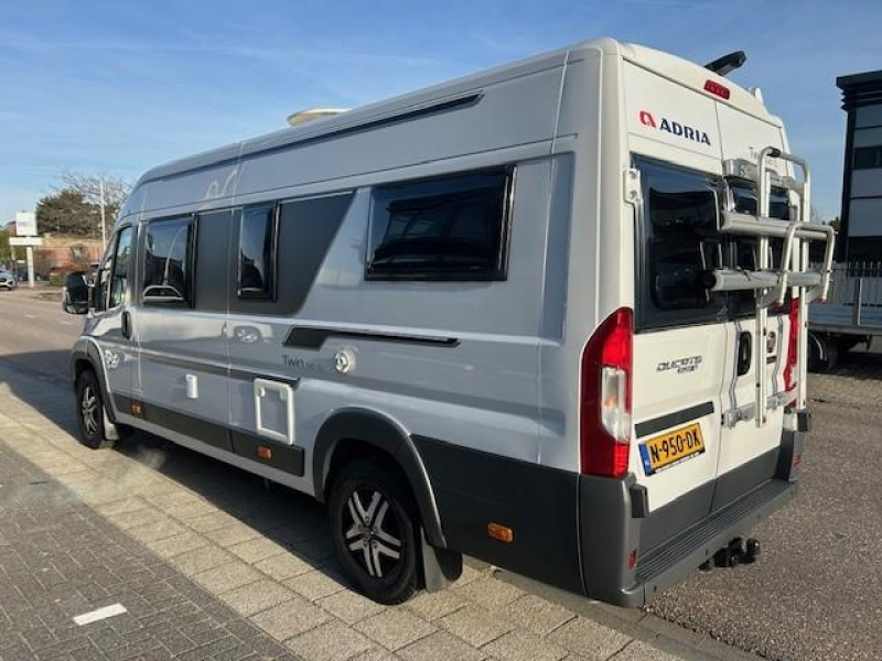 Adria Twin 640 SL  foto: 1
