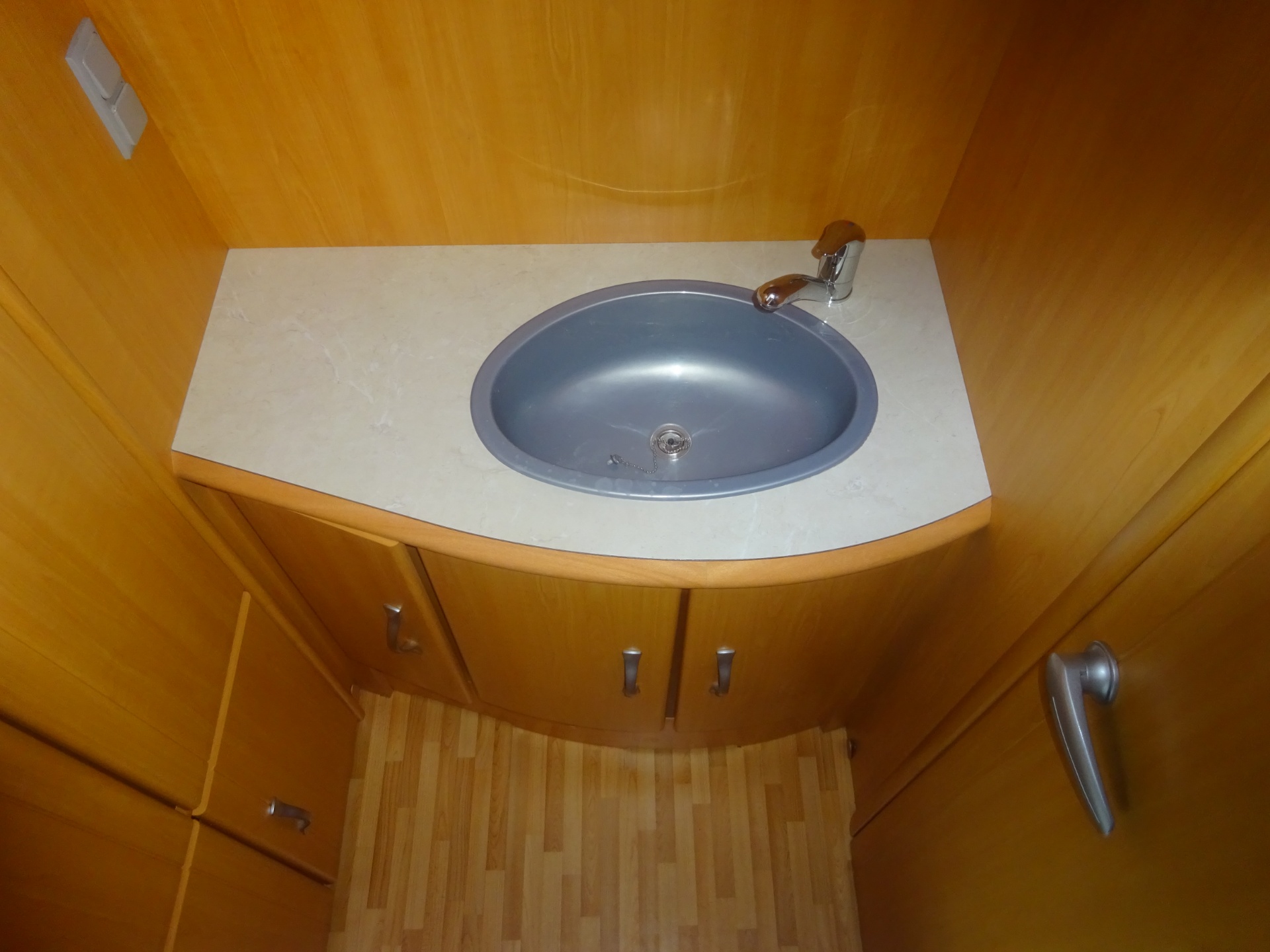 Lmc Munsterland 520 HTE Enkele Bedden+Mover+Luifel foto: 10