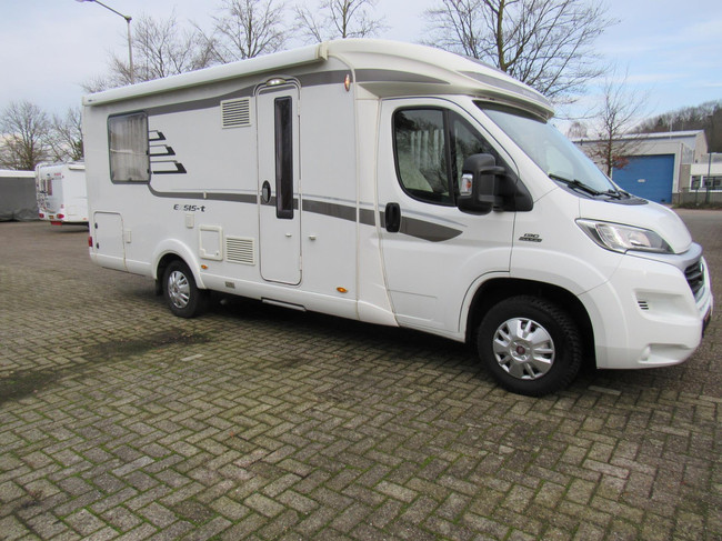 Hymer 598 Exsis-T Semi-initegraal Queensbed nieuw model 2016 foto: 4