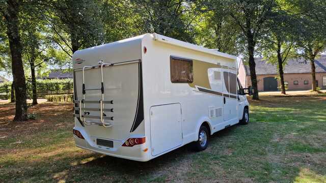 Fiat Carado T 449 Foto: 8