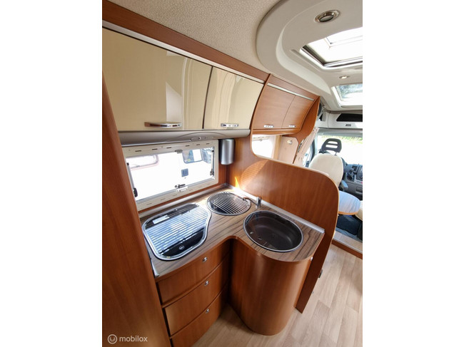 Chausson ALLEGRO 97 ☆Queensbed 2011☆Euro 4, Airco, NAP☆ foto: 12