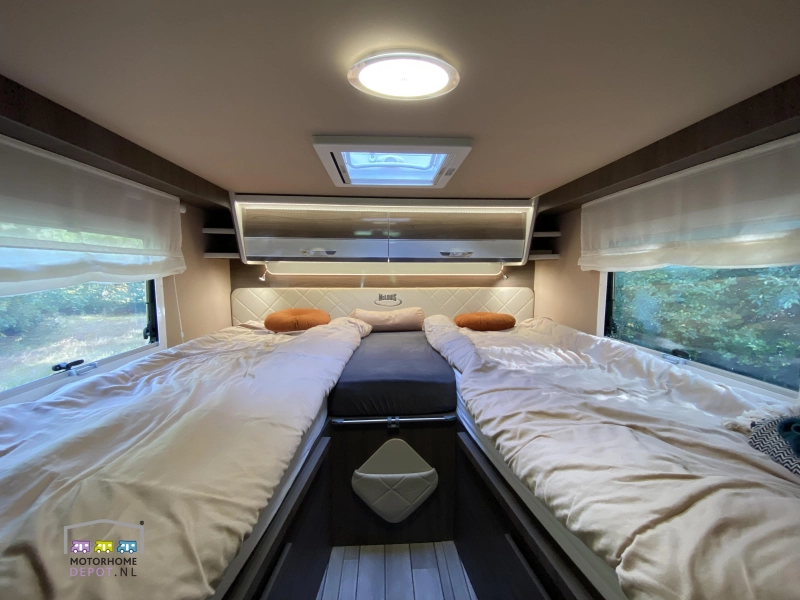 McLouis Carat 870 NL Camper | 1er Propietario foto: 16
