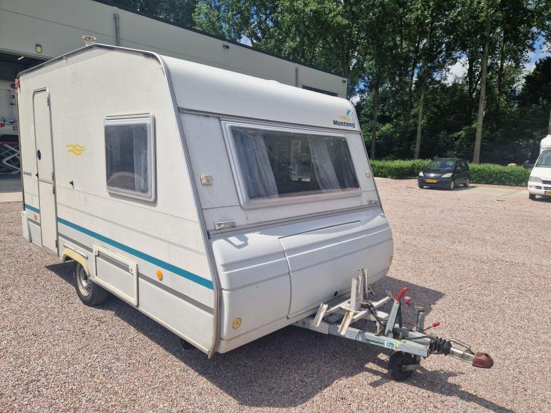 Knaus Mustang 350 + BOVAG-2024 + luifel 