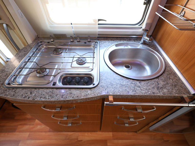 Hymer Tramp 674 SL enkele bedden | dakairco  foto: 6