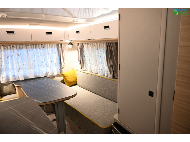 Eriba Touring Triton 420 photo: 8