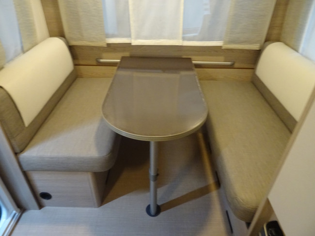 Bürstner Premio Life 430 TS foto: 8