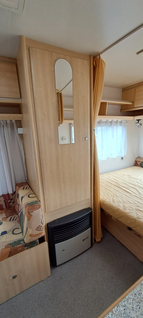 DETHLEFFS Family, Lichtgewicht caravan met voortent foto: 11