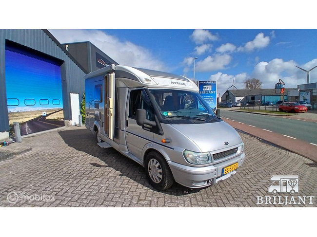 Hymer TEILINTEGRIERT HV 522 .. 2006 transverse bed photo: 1