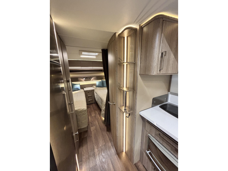Kabe Royal 560 GLE Camas individuales foto: 13
